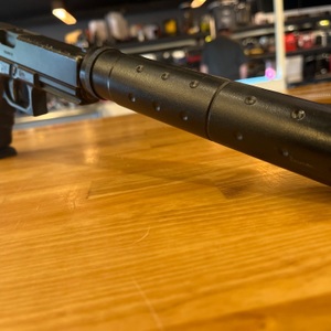 Glock / 17 Gen 4 / Airsoft (SOLD AS-IS - CO2 release is stuck)