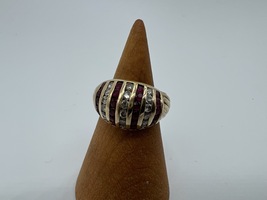 14kt Ring w/ Red & Clear Stones