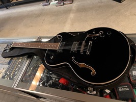 Dean Colt Hollow Body Guitar (Black) w/ Soft Case