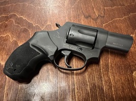 Taurus 856 Double Action .38 Special