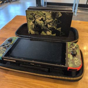NINTENDO SWITCH W/ DOCK POWER CABLE AND CARRYING CASE