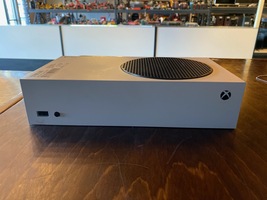Xbox Series S w/ Cords & Cables