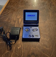 Nintendo Gameboy SP (Blue) w/ Charger