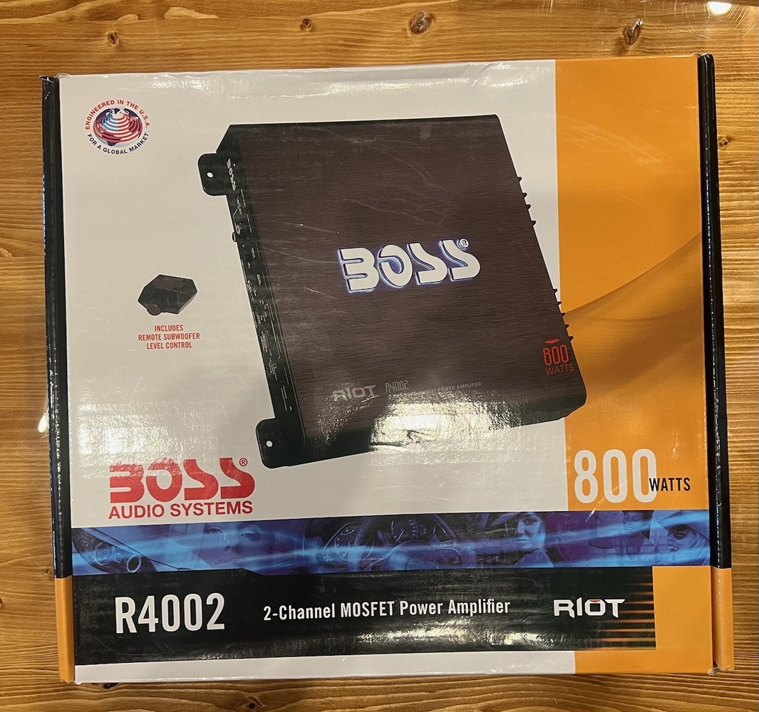 Boss R4200 Riot 800W 2-Channel MOSFET Power Amplifier | Great Plains Pawn