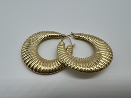 10kt Yellow Gold Hoop Earrings