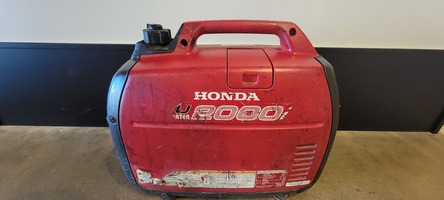 Honda EU 2000i Generator