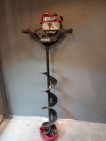 Strike Master 224 Ice Auger