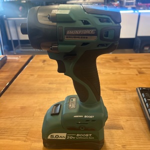 MASTER FORCE DRILL WITH 5.0 BATTERIE AND CHARGER