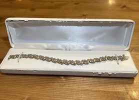 10K YELLOW GOLD BRACELET WITH 133 .02 RD DIAMONDS 