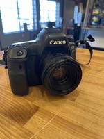 Canon EOS 6D Mark II Camera / 50mm Lens