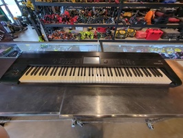 KORG  KROME