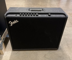 Fender Mustang GT 200 WITH FOOT SWITCH