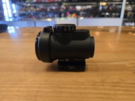 TRJICON  MRO 