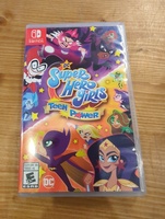 Switch / DC SUPER HERO GIRLS
