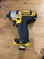 DEWALT 12V 1/4" IMPACT