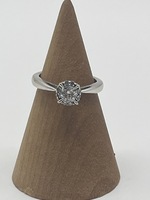 3.30gms Band Ring 14K GOLD RING WITH ONE ROUND CUT DIAMOND .28 CARAT 