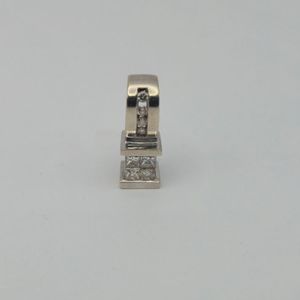 14K WHITE GOLD PENDANT 