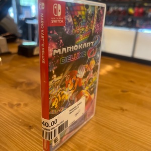NINTENDO SWITCH MARIO KART 8