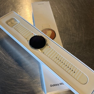 Samsung / SM-L305U / GALAXY / WATCH 7