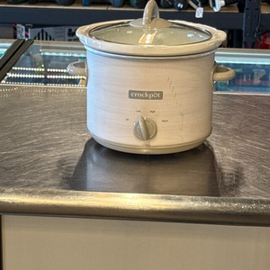 Crockpot Slow Cooker 120Vac 60Hz 170W Model CPSCRM30-WG