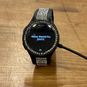SAMSUNG GALAXY WATCH 5 Pro W/CHARGER