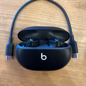 BEATS / A2514 / EARBUDS