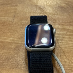 APPLE SERIES 9 SMART WATCH