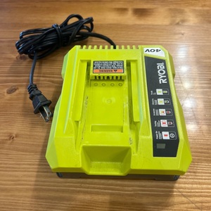 RYOBI 40V CHARGER