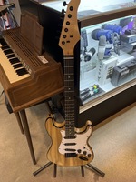 BCP / STRAT STYLE GUITAR