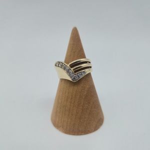 14K Yellow Gold Band with Faux Diamonds 