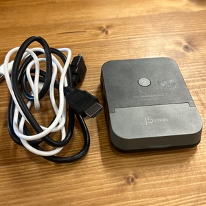 NINTENDO SWITCH MINI DOCK