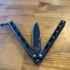 BEAR & SONS / BALISONG