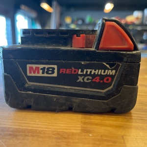 Milwaukee / 48-11-1840 / Battery