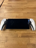 PLAYSTATION PORTAL WITH CASE 