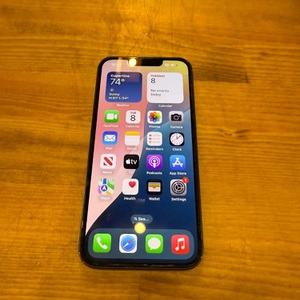 IPHONE 13, 128GB (UNLOCKED)