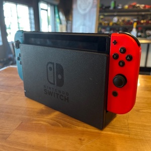 NINTENDO / HAC-001 / Switch / HAS ALL ACCESSORIES
