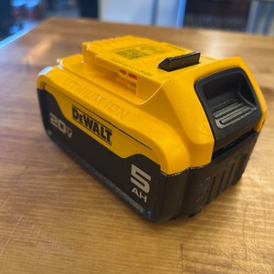 DeWalt / DCB205 / 20V/5AH Battery