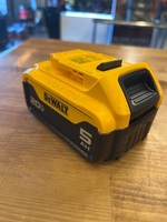 DeWalt / DCB205 / 20V/5AH Battery