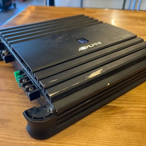 Alpine / Monoblock / 500w RMS V Power Series Car Amplifier