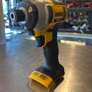 DeWalt / DCD980 / Cordless Drill