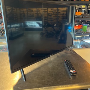 Hisense / 32h5500f / 32" TV
