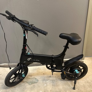 Let It Ride Tech Foldable Electric Bike w/charger