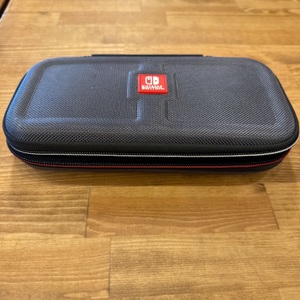 PURPLE NINTENDO SWITCH LITE IN CARRYING CASE WITH CHARGER