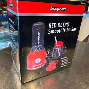 SNAP ON / SSX21P136 / RETRO SMOOTHIE MAKER