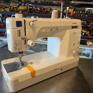 JANOME / 1600P / JANOME QUILTING MACHINE