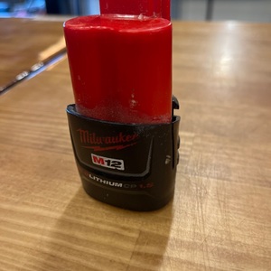 MILWAUKEE / 48-11-2401 / 1.5AH BATTERY