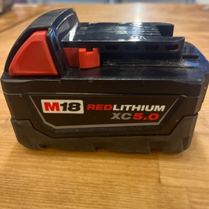  MILWAUKEE M18 5AH BATTERY