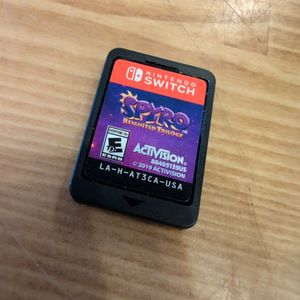 NINTENDO SWITCH SPYRO REIGNITED TRILOGY