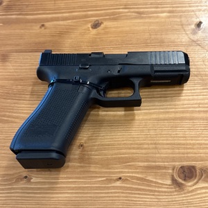 GLOCK 45 9MM SEMI AUTOMATIC MOS PISTOL WITH 3 MAGAZINES 