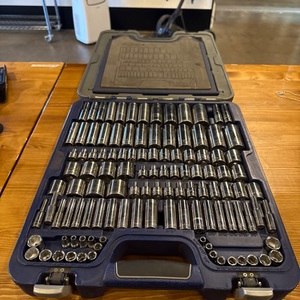 BLUEPOINT BLPGSSC155 Combination Drive SAE/ Metric 155 pc General Service Set